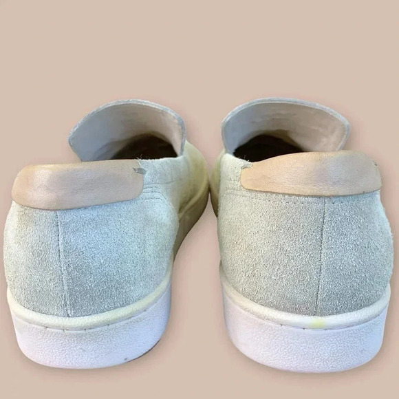 Lucky Brand Suede Leather Slip On Loafer Sneakers Women Size 8M Silver Cloud - Picture 6 of 16